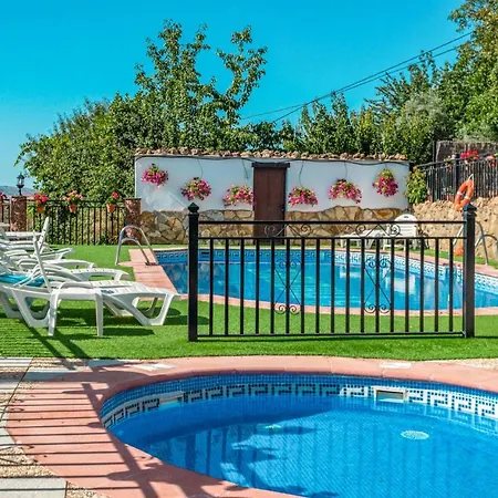 Holiday home Amazing In With Wifi *